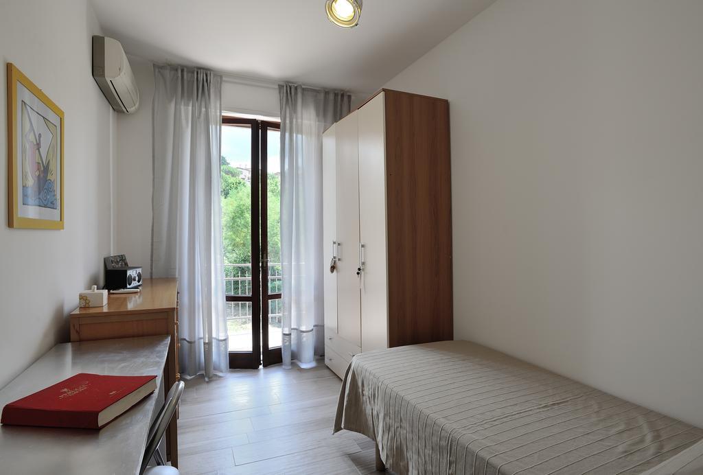 Appartamento Casarimidia Perugia Camera foto